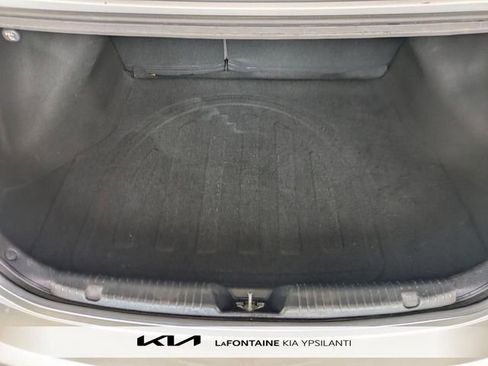 Used 2015 Kia Forte LX FWD image 24