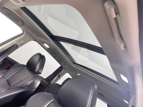 Used 2025 Subaru Ascent Touring w/ Popular Package #2 image 17