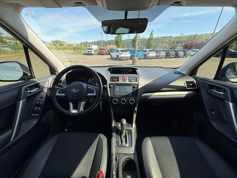 Used 2018 Subaru Forester 2.0XT Premium w/ Popular Package #2A AWD/4WD image 9