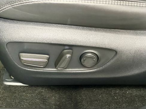 Used 2024 Toyota RAV4 XLE Premium image 15