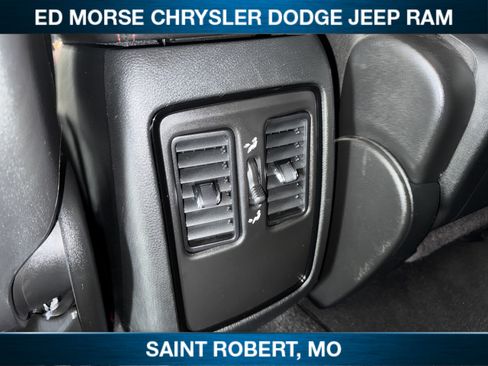 Used 2025 Dodge Durango GT AWD/4WD image 19
