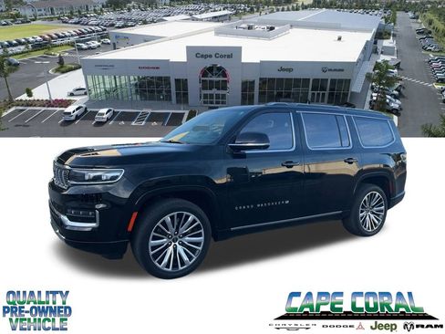 Used 2022 Jeep Grand Wagoneer Series III w/ Flexible Seating Group image 1