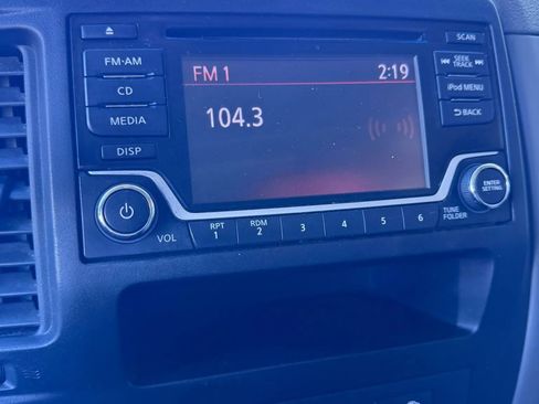 Used 2018 Nissan NV 3500 S image 24