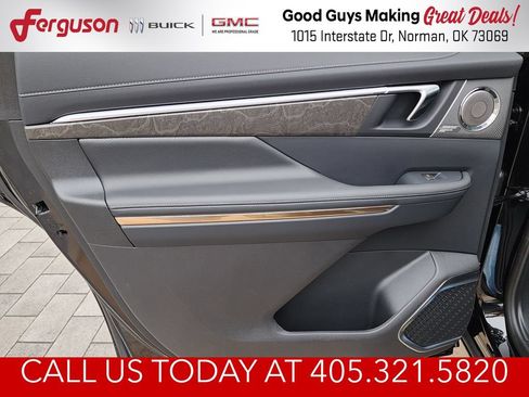 New 2026 Buick Enclave Avenir w/ Super Cruise Package AWD/4WD image 44