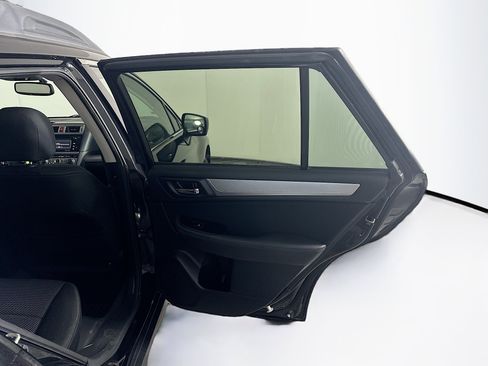 Used 2016 Subaru Outback 2.5i Premium image 31