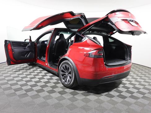 Used 2018 Tesla Model X 75D AWD/4WD image 28