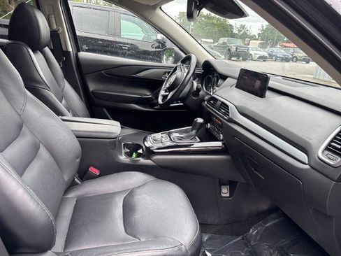 Used 2023 MAZDA CX-9 Touring image 13