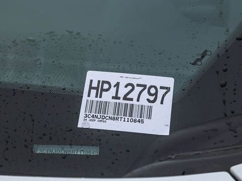 Used 2024 Jeep Compass Limited image 26