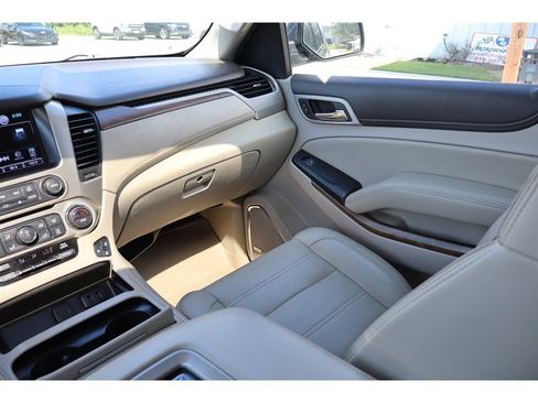 Used 2020 GMC Yukon XL Denali w/ Denali Premium Package AWD/4WD image 21