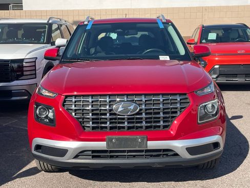 Used 2023 Hyundai Venue SEL w/ Cargo Package image 3