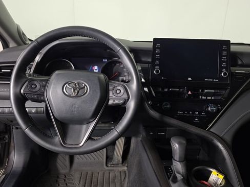 Used 2024 Toyota Camry XSE w/ Navigation Package FWD image 9