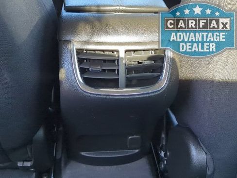Used 2024 Chevrolet Malibu LT FWD image 16