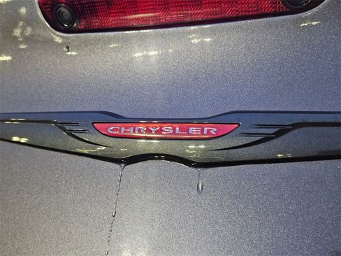 Used 2023 Chrysler 300 S image 31