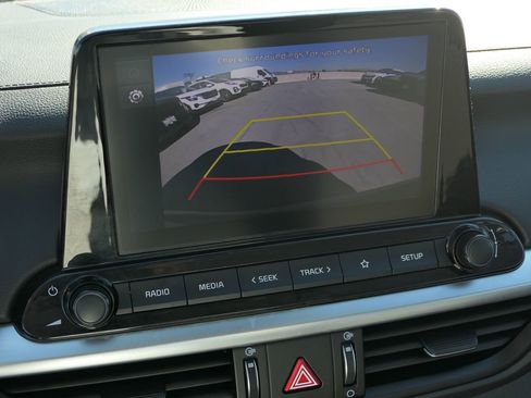 Used 2023 Kia Forte LXS w/ LXS Technology Package image 24