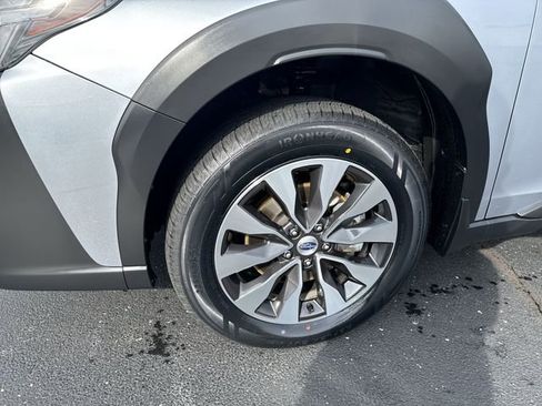 Certified 2024 Subaru Outback Limited AWD/4WD image 8