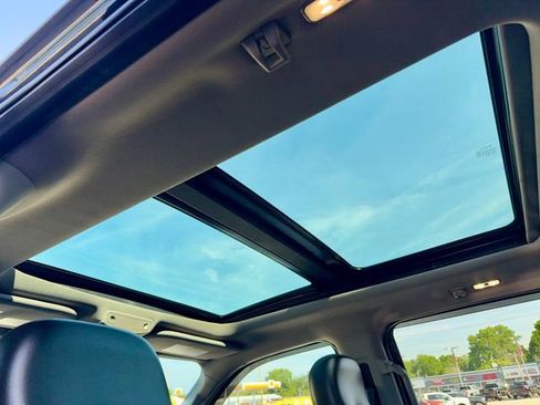 Used 2019 Ford F250 Lariat w/ Chrome Package AWD/4WD image 31