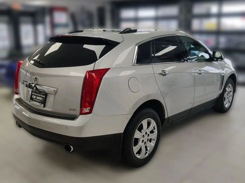 Used 2016 Cadillac SRX Luxury w/ Driver Awareness Package image 4