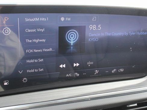 New 2025 Buick Envision Preferred image 38