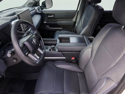 Used 2024 Toyota Tundra Platinum image 12