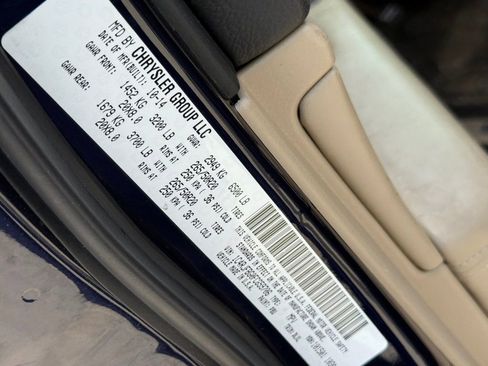 Used 2015 Jeep Grand Cherokee Limited w/ Luxury Group II image 10