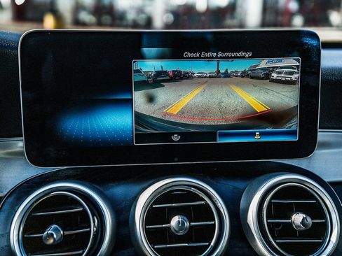 Used 2020 Mercedes-Benz C 300 4MATIC Sedan image 30