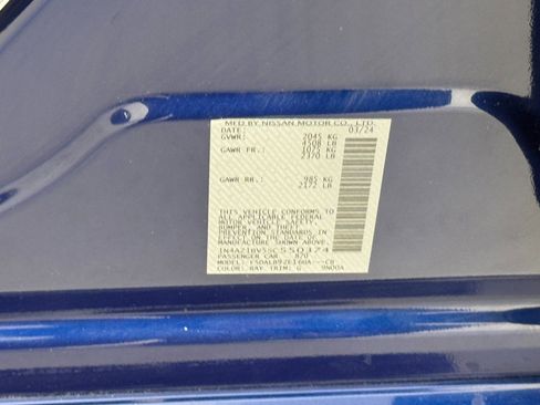 Used 2025 Nissan Leaf S image 38