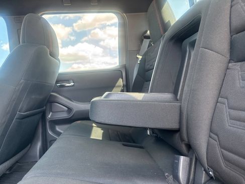 Used 2024 Nissan Frontier PRO-4X w/ Pro Convenience Package AWD/4WD image 38