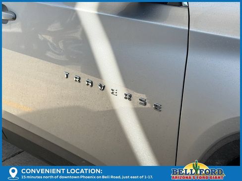 Used 2019 Chevrolet Traverse LT FWD image 7