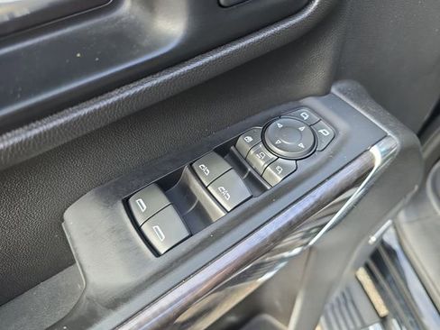 Certified 2020 Chevrolet Silverado 3500 LTZ w/ LTZ Plus Package image 29