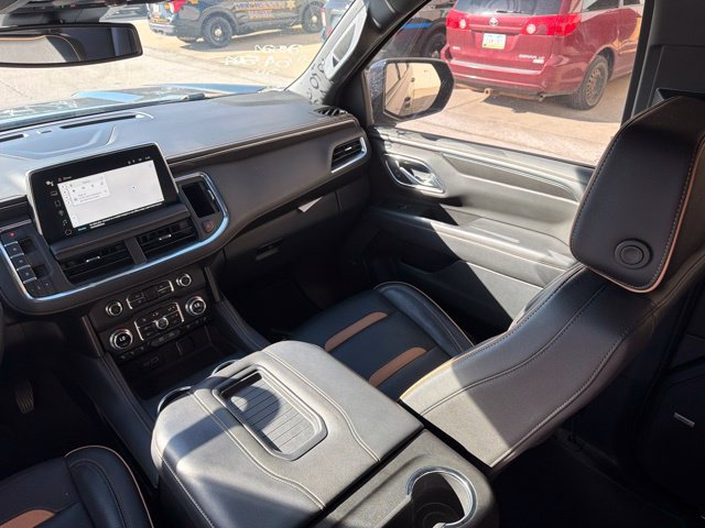 Used 2024 GMC Yukon AT4 w/ Technology Package AWD/4WD image 21