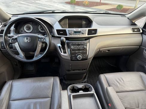 Used 2012 Honda Odyssey Touring image 21