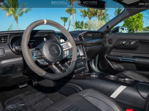 Used 2022 Ford Mustang Shelby GT500 w/ Handling Package image 5