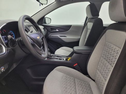 Used 2022 Chevrolet Equinox LS AWD/4WD image 17