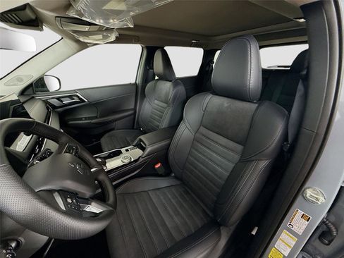 New 2026 Mitsubishi Outlander SE AWD/4WD image 19