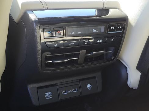 Used 2023 Acura MDX Type S AWD/4WD image 15