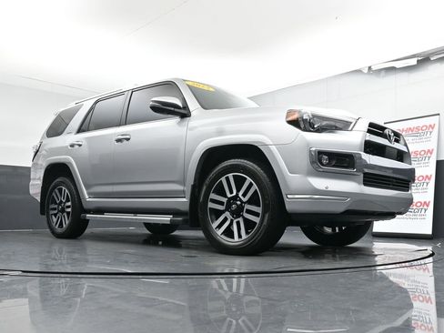 Used 2023 Toyota 4Runner Limited image 24