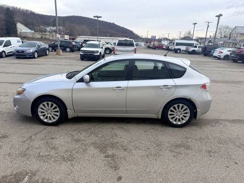 Used 2011 Subaru Impreza 2.5i Premium w/ PWR Moonroof Value Pkg image 4