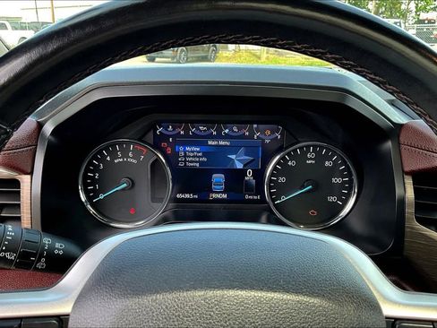 Used 2022 Ford Expedition Limited AWD/4WD image 15