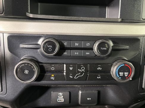 Used 2024 Ford F250 XLT w/ FX4 Off-Road Package image 17