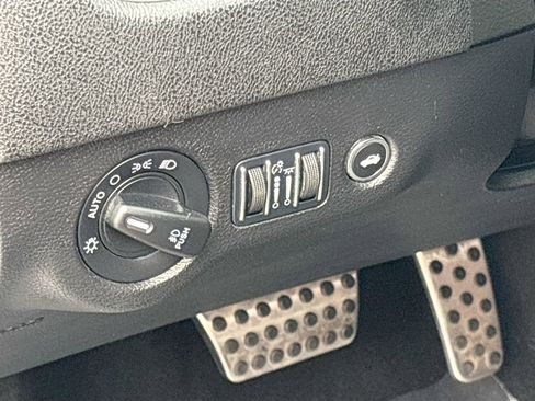 Used 2023 Dodge Charger Scat Pack RWD image 10