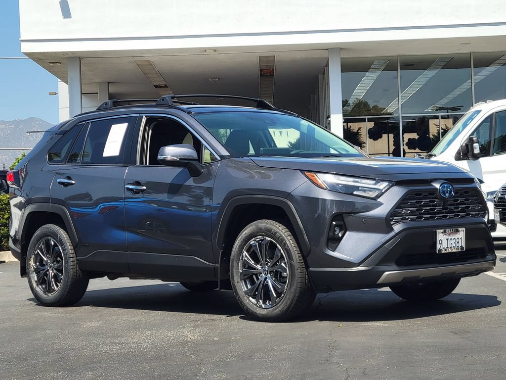 Used 2024 Toyota RAV4 Limited AWD/4WD image 35