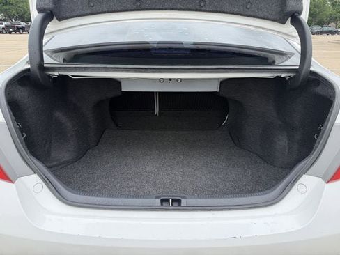 Used 2016 Toyota Camry XSE image 29