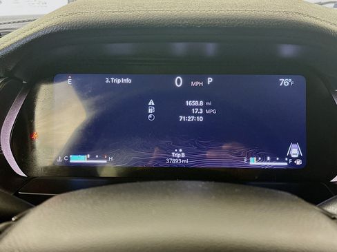Used 2023 Jeep Grand Cherokee L Limited AWD/4WD image 19