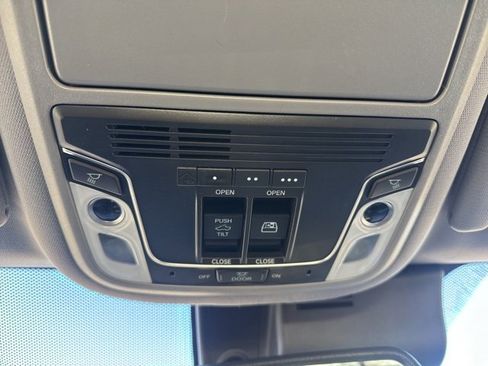 Used 2020 Honda Ridgeline RTL-E image 27