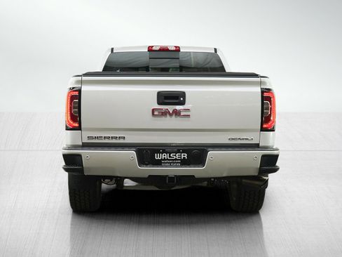 Used 2018 GMC Sierra 1500 Denali image 4