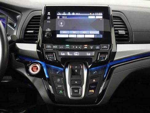 Used 2021 Honda Odyssey Touring image 30