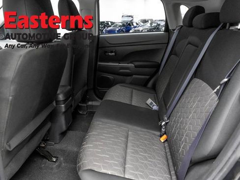 Used 2025 Mitsubishi Outlander Sport LE AWD/4WD image 20
