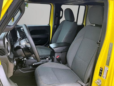 Used 2024 Jeep Wrangler Unlimited Sport AWD/4WD image 15