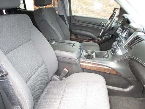 Used 2018 Chevrolet Tahoe LS w/ Skid Plate Package AWD/4WD image 17