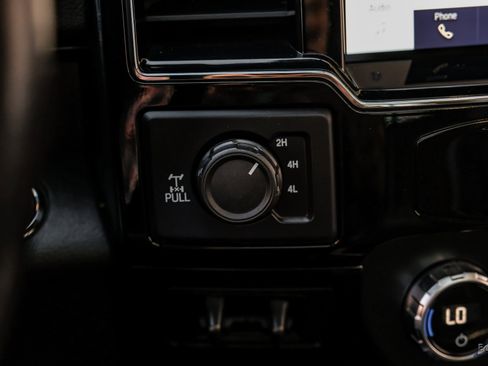 Used 2022 Ford F250 Lariat w/ Black Appearance Package image 55